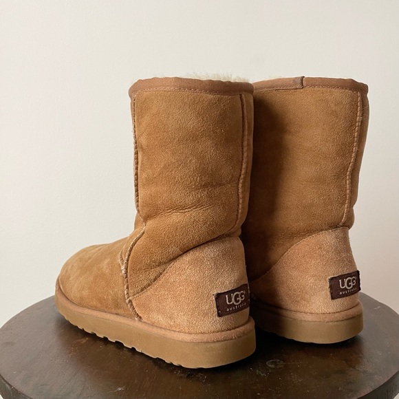 UGG Shoes - UGG Classic Short Boots